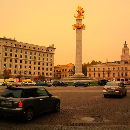 All Seasons Hotel On Freedom Square Tbilisi Eksteriør bilde